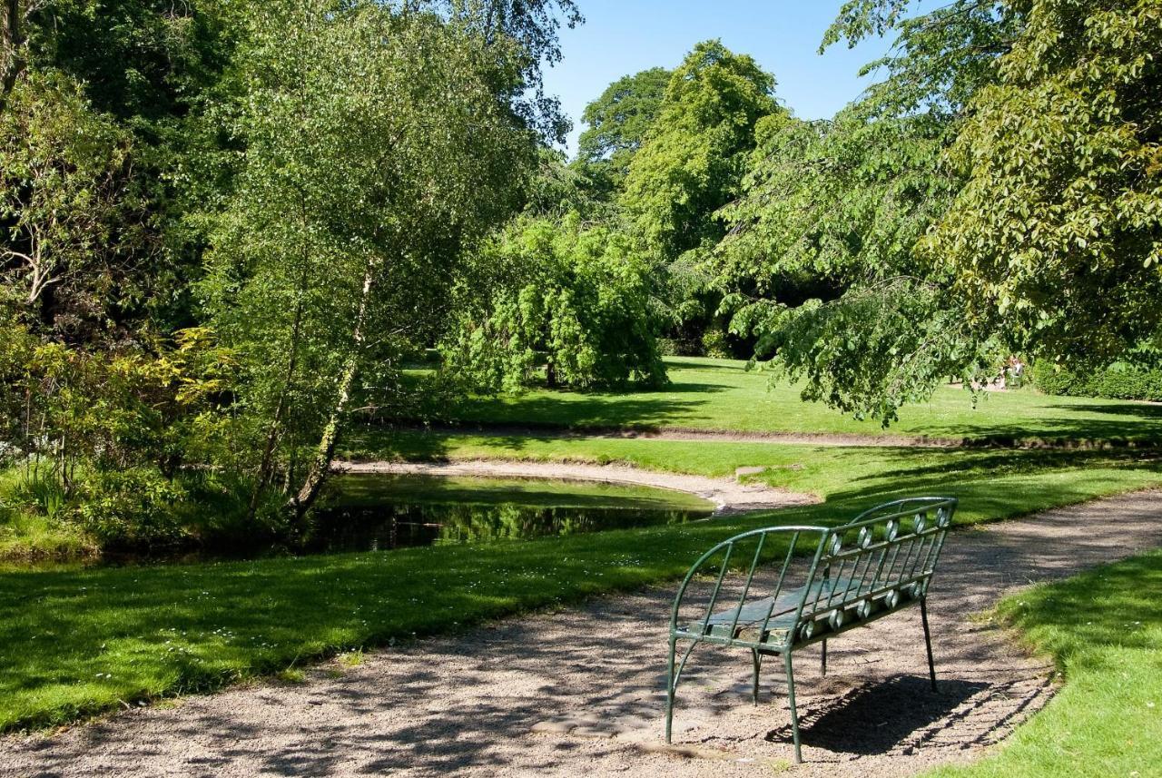 Delightful Ground Floor Double Room With En-Suite Edinburgh Bagian luar foto